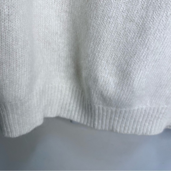Vintage Andre Christian Cream Lambswool Sweater Size Small - Picture 9 of 13